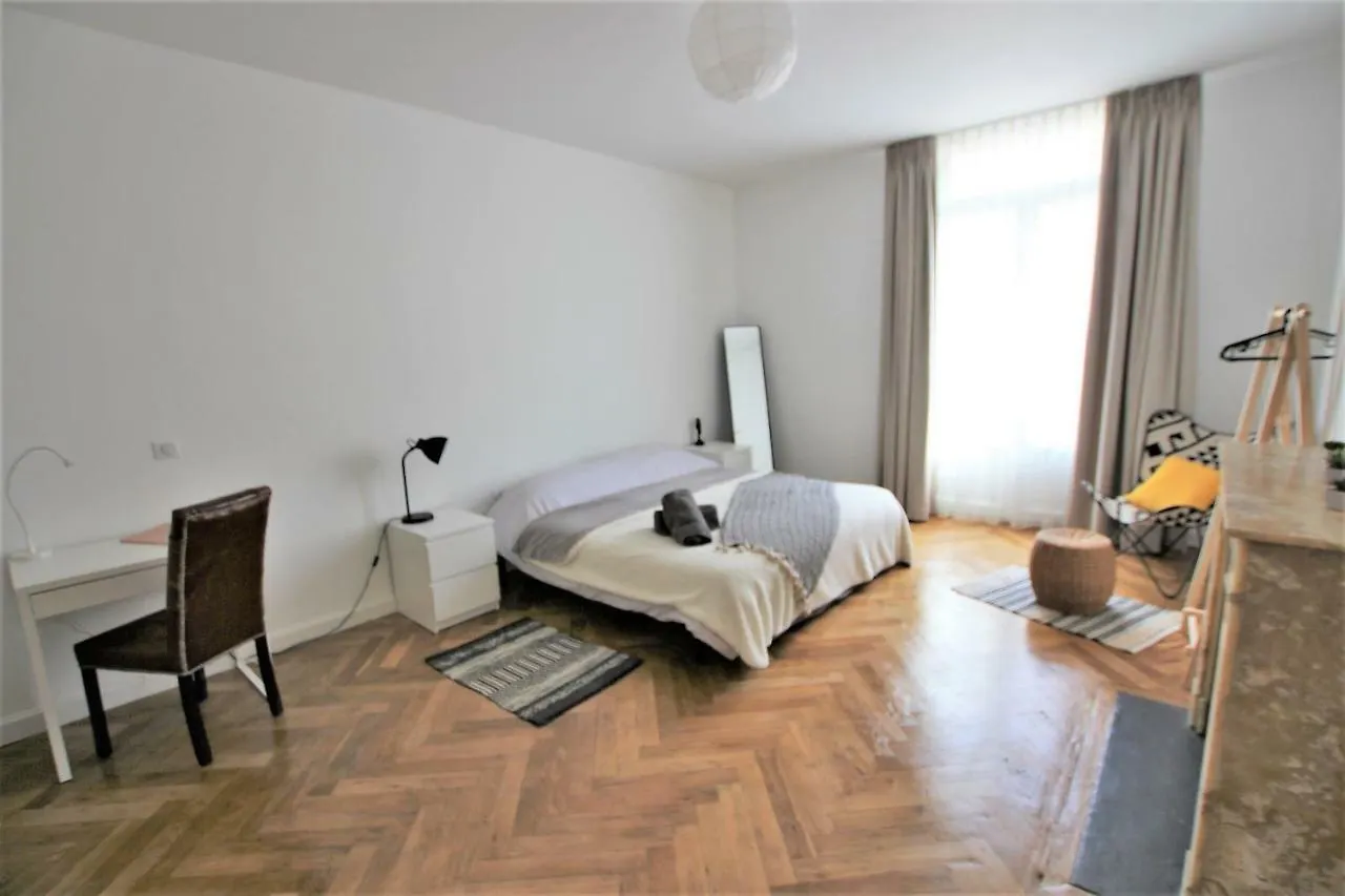 Appartement Rue D'Antibes Center à Cannes 0*,